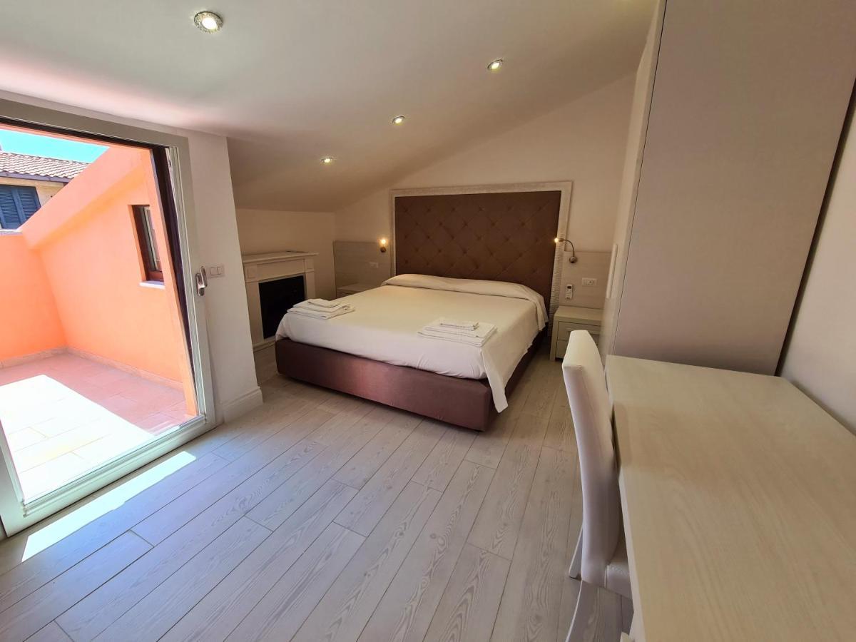 Isola Nel Parco Villas & Rooms ลามัดดาเลนา ภายนอก รูปภาพ