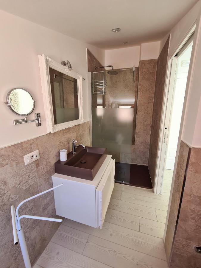 Isola Nel Parco Villas & Rooms ลามัดดาเลนา ภายนอก รูปภาพ