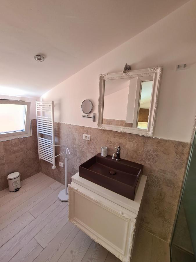 Isola Nel Parco Villas & Rooms ลามัดดาเลนา ภายนอก รูปภาพ